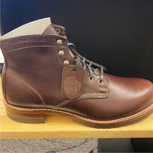 Wolverine 1000 Mile Boots (W990072) size 10.5 D